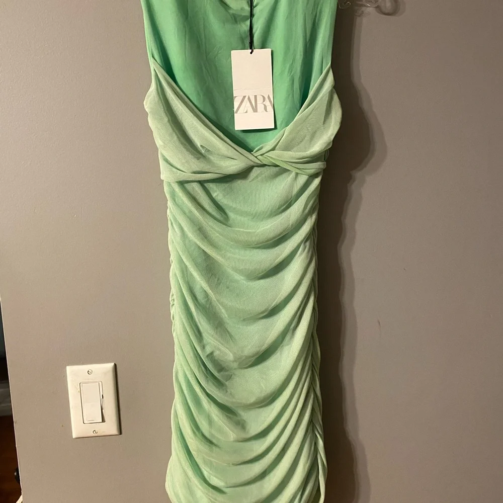 NWT Zara dress us med Green Party/cocktail mesh overlay NWT made in Romania - Picture 3 of 15